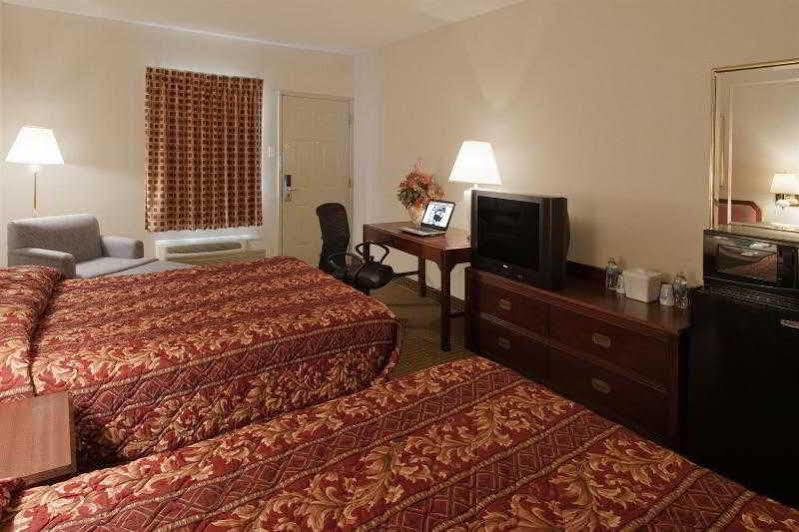 Travelodge By Wyndham New Braunfels Esterno foto