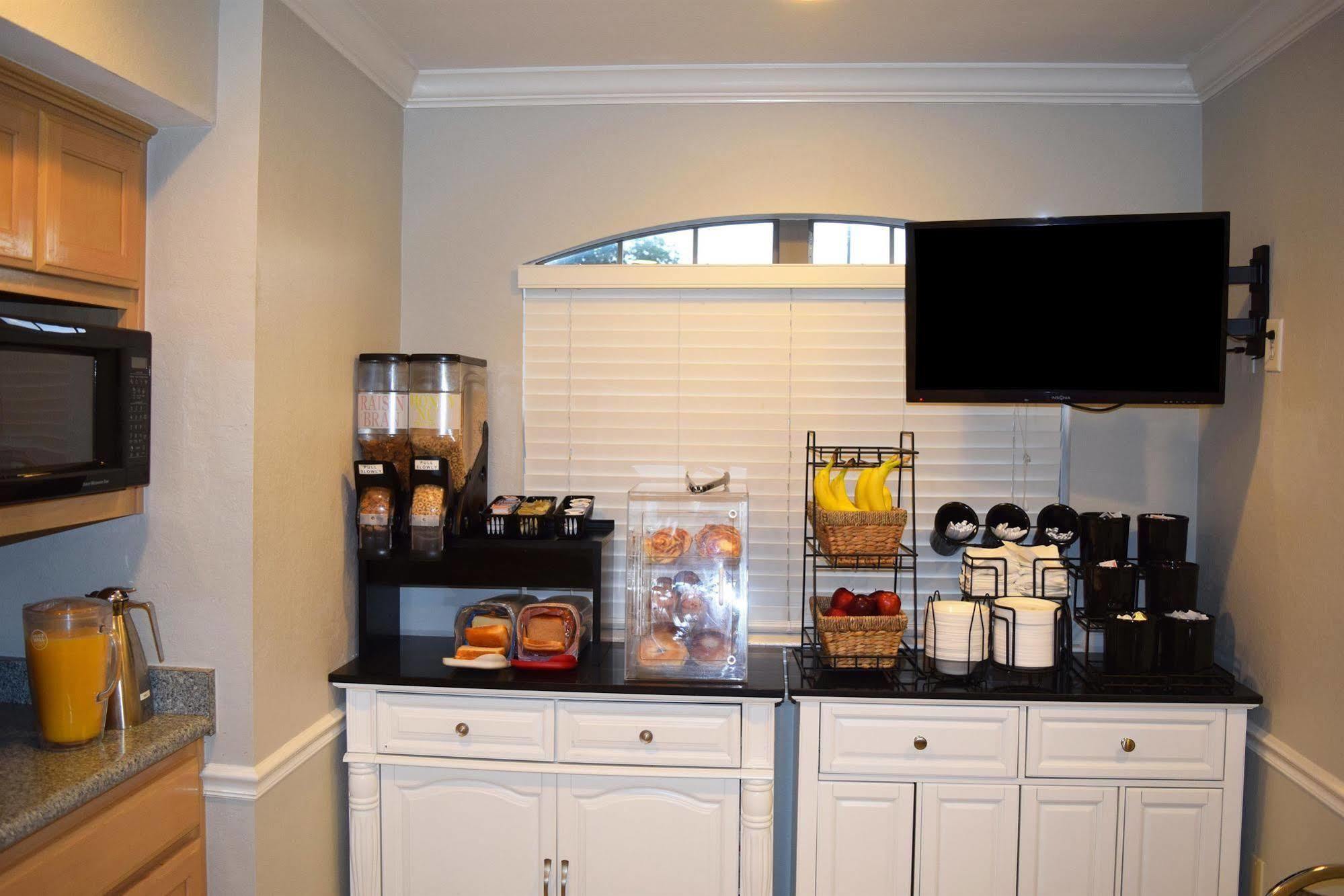Travelodge By Wyndham New Braunfels Esterno foto