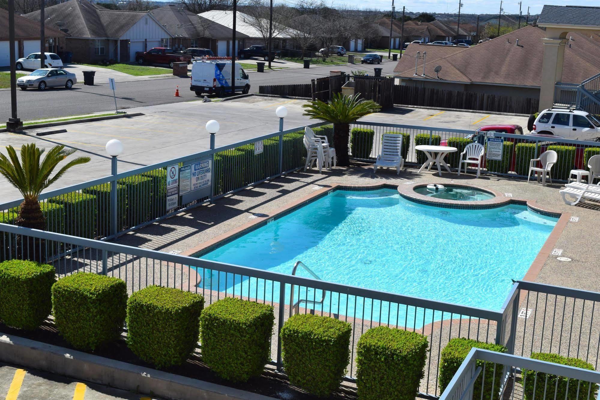 Travelodge By Wyndham New Braunfels Esterno foto