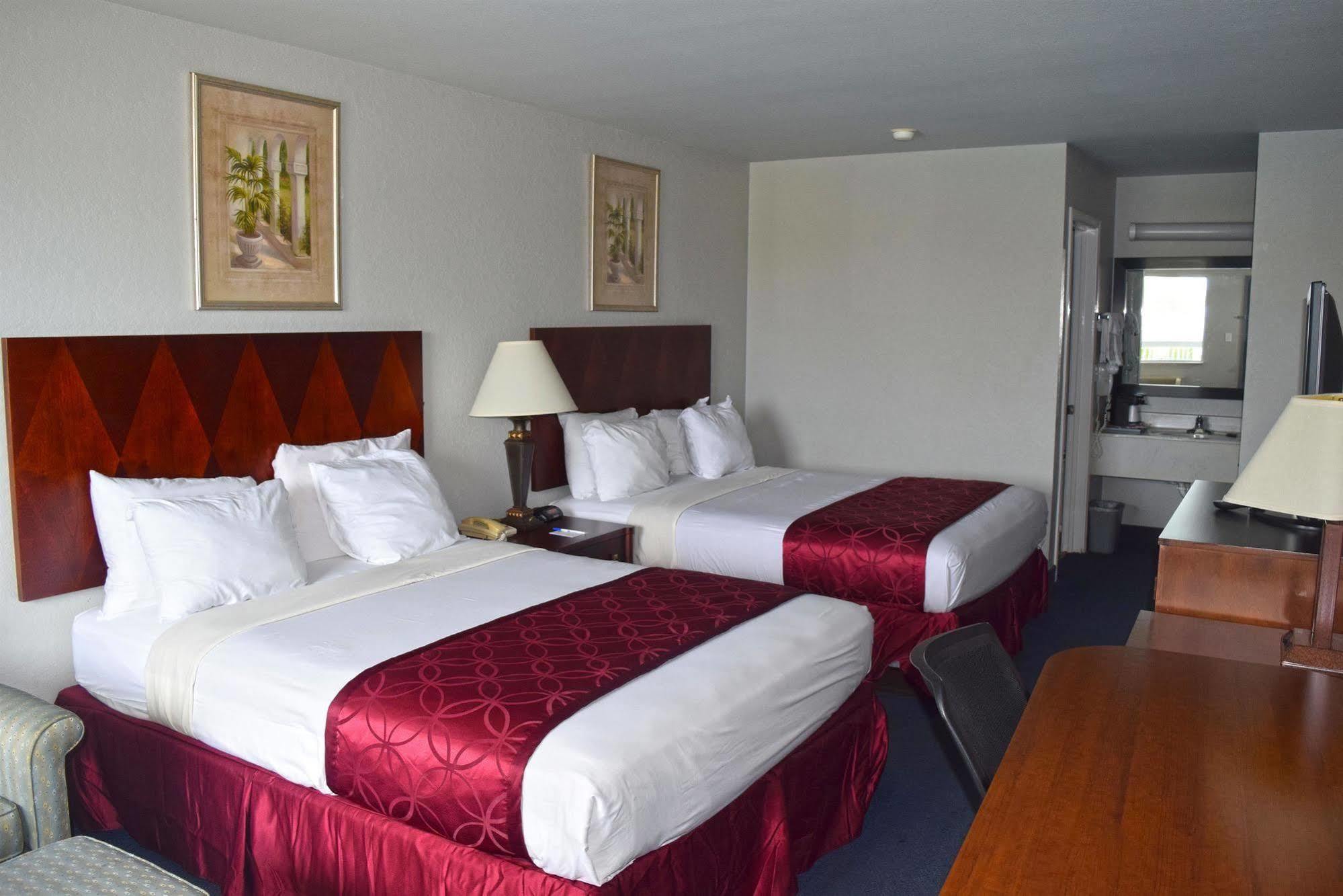 Travelodge By Wyndham New Braunfels Esterno foto